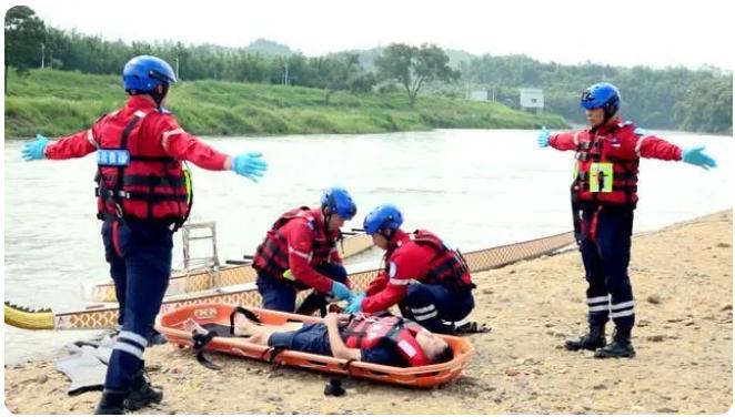 清遠市清新區(qū)這場防汛演練&ldquo;動真格&rdquo;